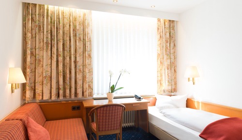 Standard Single Room