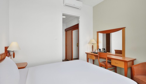 Superior Single Room, 1 Queen Bed