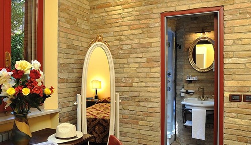Business Single Room