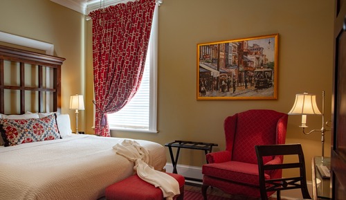 Classic Room, 1 King Bed