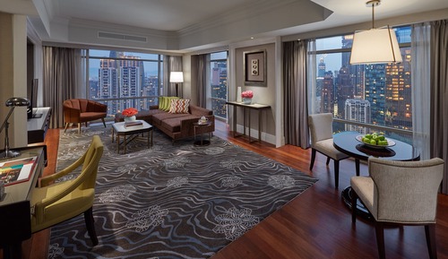 Suite, 1 King Bed (Park)