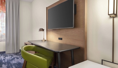 Room, 1 King Bed (Mobility Accessible, Roll-in Shower)