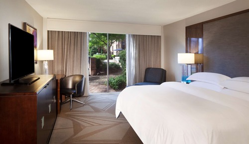 Room, 1 King Bed, Poolside (Poolside)