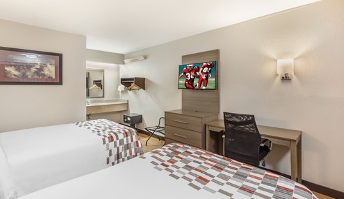 Standard Room, 2 Double Beds (Smoke Free)