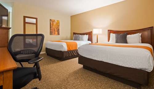 Standard Room, 2 Queen Beds, Non Smoking