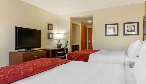 Standard Room, 2 Queen Beds, Non Smoking
