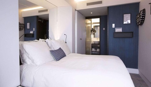 Standard Room, 1 Queen Bed (Extra Small)