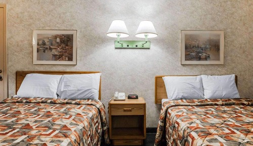Double Room, 2 Double Beds, Non Smoking
