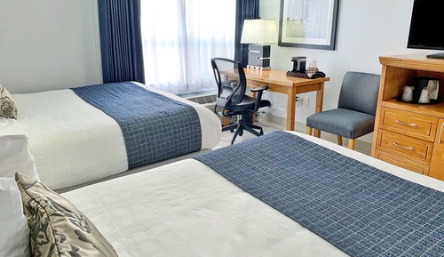Family Suite, Multiple Beds, Non Smoking, Refrigerator & Microwave