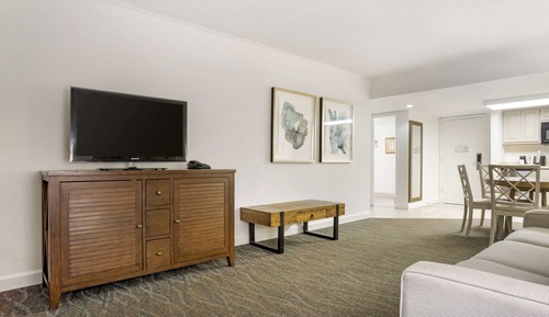 Suite, Multiple Beds, Non Smoking, Kitchenette (Street View)