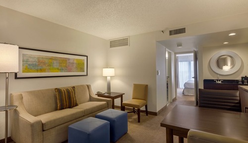 King, Suite, 1 King Bed, Accessible, Bathtub
