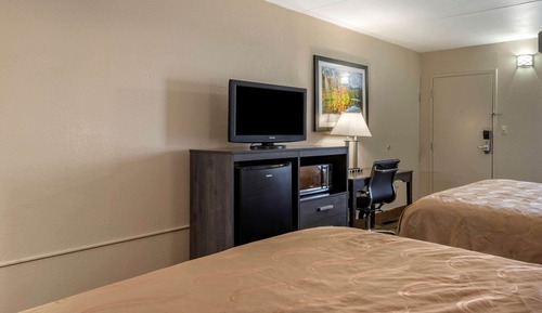 Room, 2 Queen Beds, Smoking