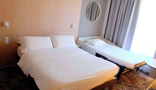 Classic room, 1 double bed and 1 sofa bed for 2 people