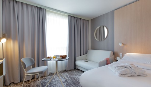 Executive Room, 1 Double Bed with Sofa bed