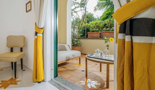 Classic Double or Twin Room, Terrace