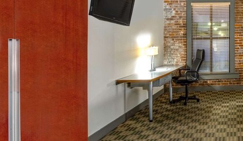 Deluxe Room, 1 King Bed (Deluxe Loft - King)