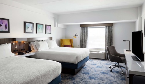 Two Queen Beds