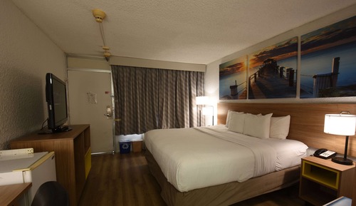 Room, 1 King Bed, Non Smoking