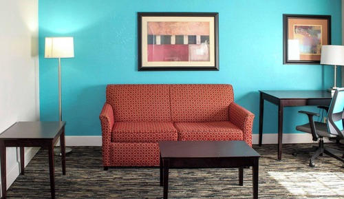 Suite, 1 King Bed, Non Smoking