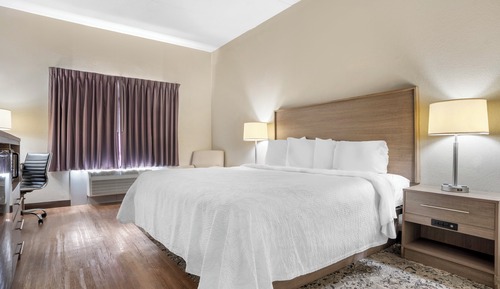 Superior Room, 1 King Bed (Smoke Free)