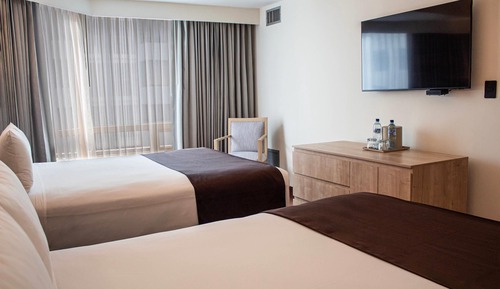 Suite, Multiple Beds, Non Smoking (Upgrade)