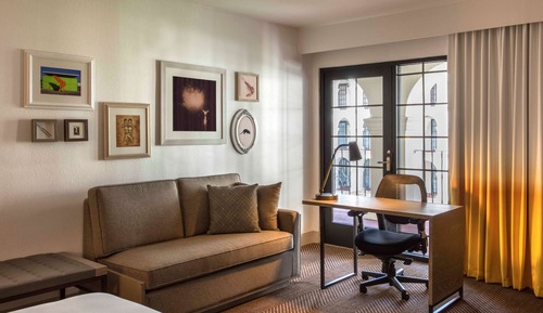 Room, 1 King Bed (Allergen Friendly Feather Free)