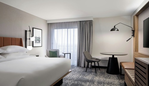 Premium Room, 1 King Bed