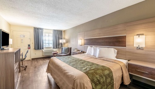 Standard Room, 1 King Bed, Non Smoking