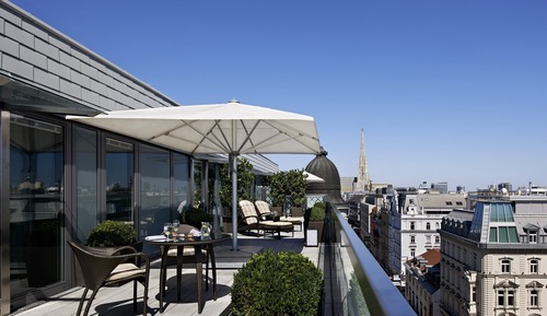 Opera Penthouse Suite