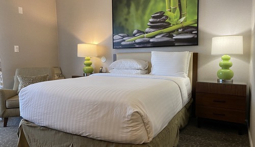 Standard Room, 1 Queen Bed, Patio, Tower