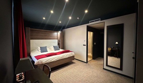 Standard Suite, 1 Double Bed with Sofa bed