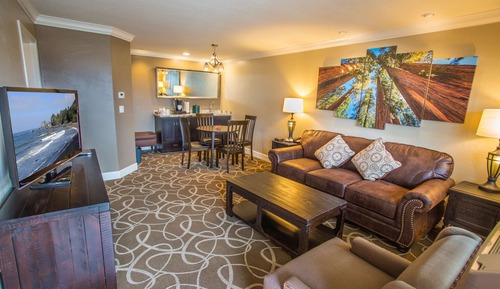 Suite, 1 King Bed, Non Smoking, Refrigerator & Microwave