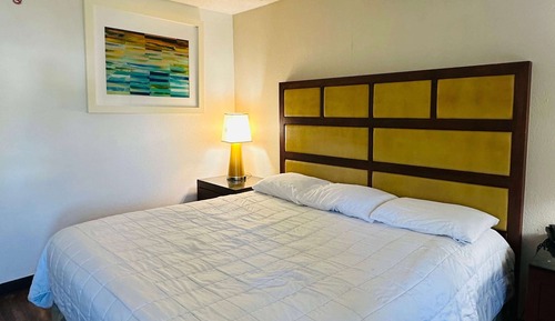 Room, 1 Queen Bed, Smoking