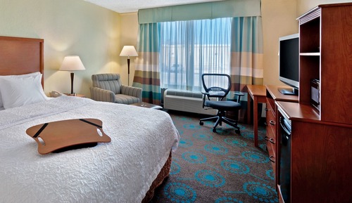 Room, Accessible, City View