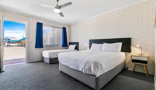 Standard Room, Multiple Beds, Non Smoking (Upgrade)