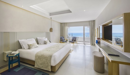 Business Suite, 1 King Bed, Sea View