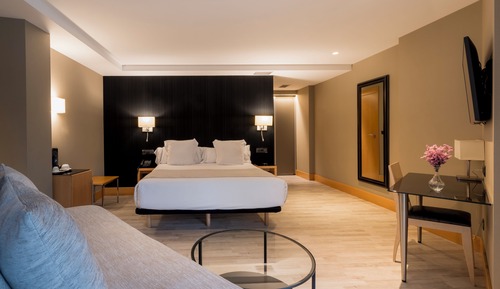 Premium Double Room, City View