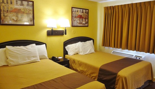 Room, 2 Double Beds, Smoking