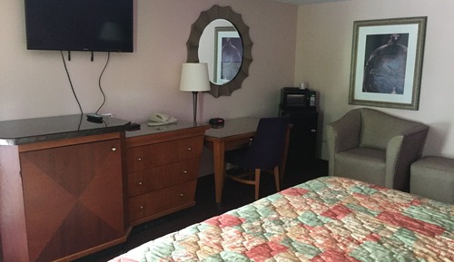 Standard Room, 1 King Bed, Non Smoking