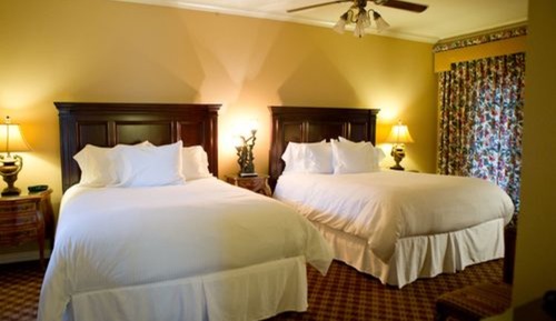 Strauss Room