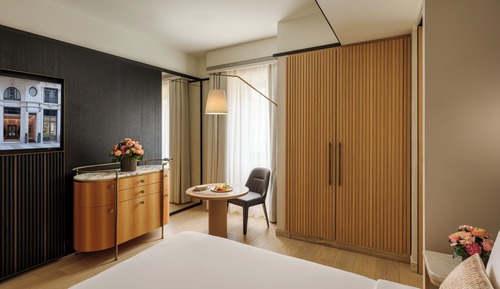 Room (Park Queen)