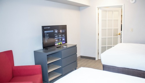 Suite, 2 Queen Beds, Accessible, Non Smoking