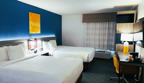 Suite, Multiple Beds, Accessible, Non Smoking