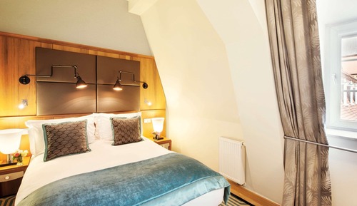 Classic Attic Room, 1 Double Bed, Park side