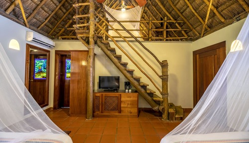 Royal Mayan Bungalow with Loft