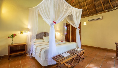 Royal mayan bungalow with jacuzzi