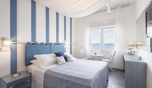 Superior Double or Twin Room, Sea View