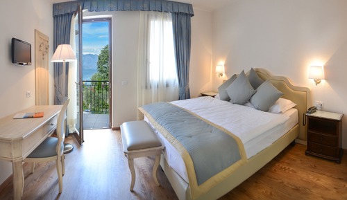 Superior Double Room, 1 Bedroom, Refrigerator, Courtyard Area