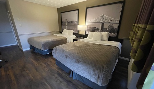 Room, 2 Queen Beds, Non Smoking