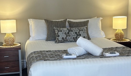 Superior Room, Non Smoking (Superior Queen Room)